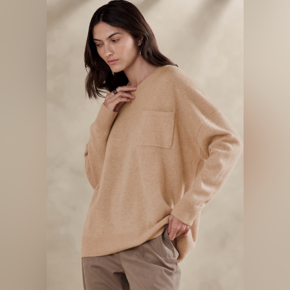 NWT Banana republic large caro oversized lightweight cashmere sweater rtv$150